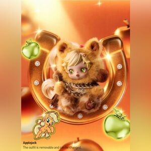 Confirmed Applejack - My Little Pony Skullpanda Plush Pendant